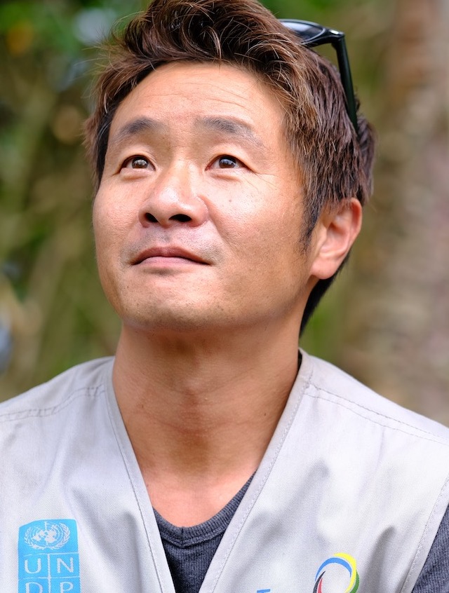 小川氏